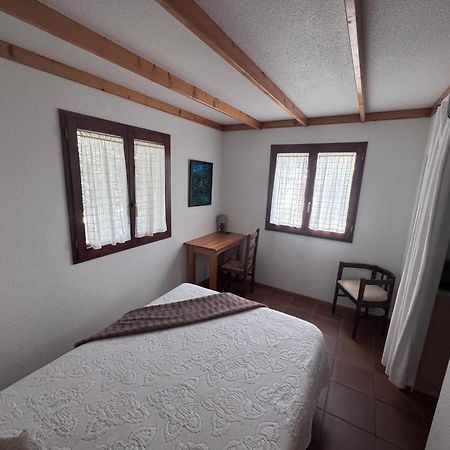 La Cerca Del Alcornoque Guest House Casas de Belvis Luaran gambar