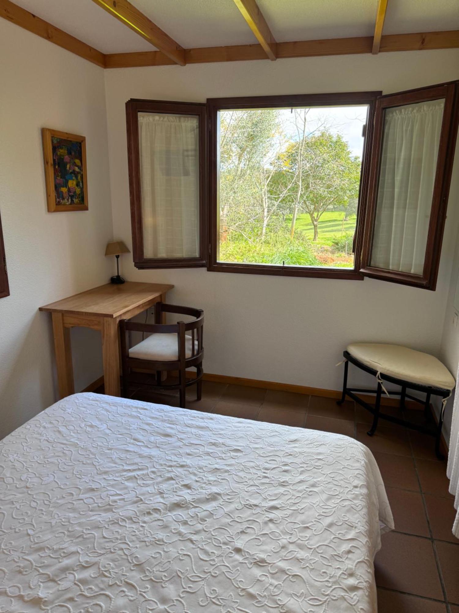 La Cerca Del Alcornoque Guest House Casas de Belvis Luaran gambar